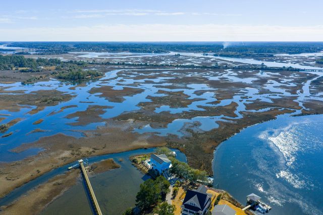 538 Towles Crossing Drive, Johns Island, SC 29455