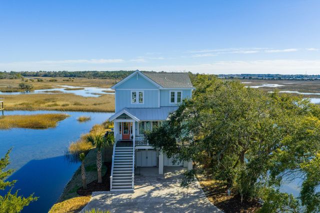 538 Towles Crossing Drive, Johns Island, SC 29455