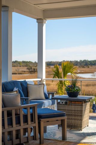 538 Towles Crossing Drive, Johns Island, SC 29455