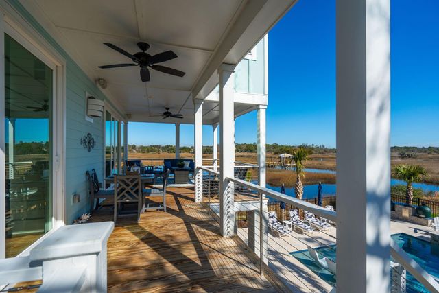 538 Towles Crossing Drive, Johns Island, SC 29455