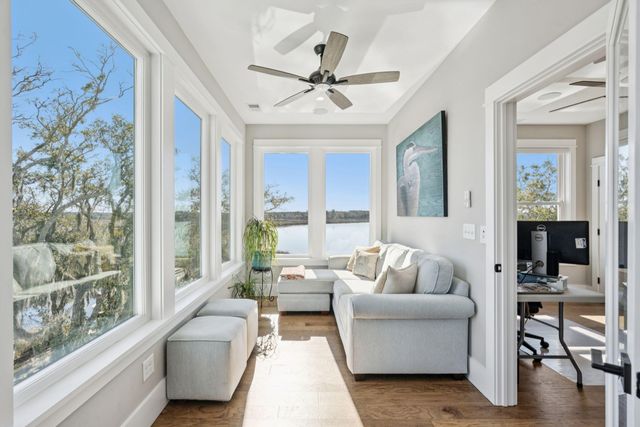 538 Towles Crossing Drive, Johns Island, SC 29455