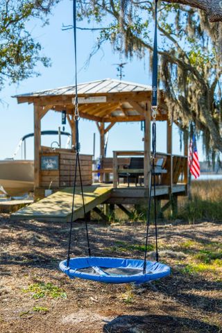 538 Towles Crossing Drive, Johns Island, SC 29455