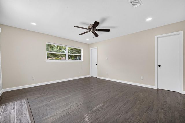4421 Waycross Drive, Houston, TX 77035