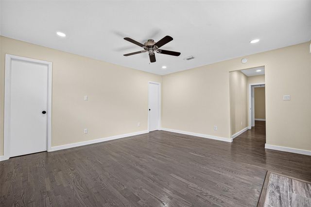 4421 Waycross Drive, Houston, TX 77035