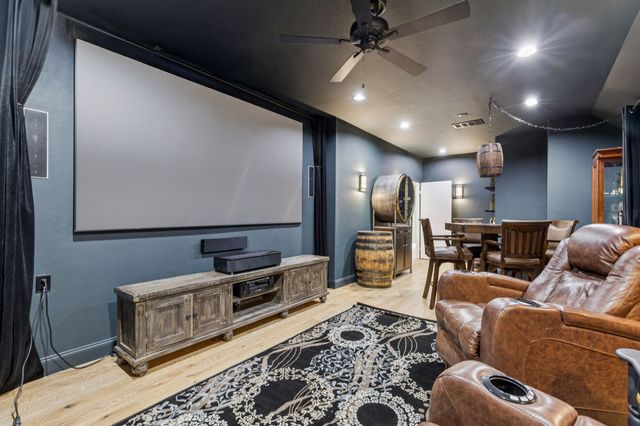 2706 Shady Hill Court, Grapevine, TX 76051