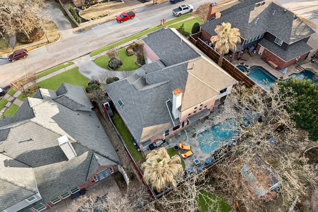 2706 Shady Hill Court, Grapevine, TX 76051