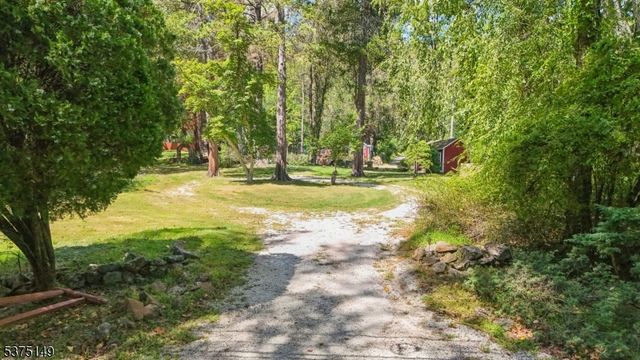 101 Dreahook Rd, Readington Twp., NJ 08833