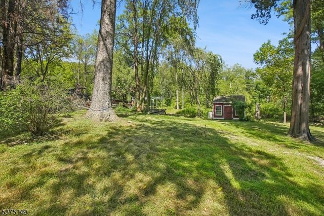 101 Dreahook Rd, Readington Twp., NJ 08833