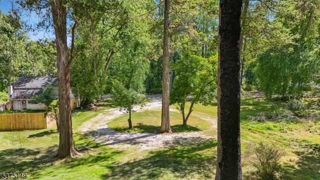 101 Dreahook Rd, Readington Twp., NJ 08833