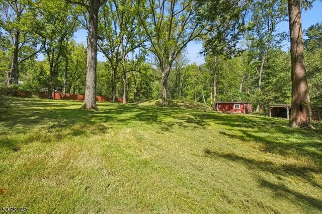 101 Dreahook Rd, Readington Twp., NJ 08833