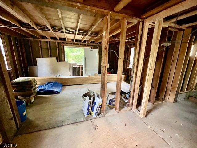 101 Dreahook Rd, Readington Twp., NJ 08833