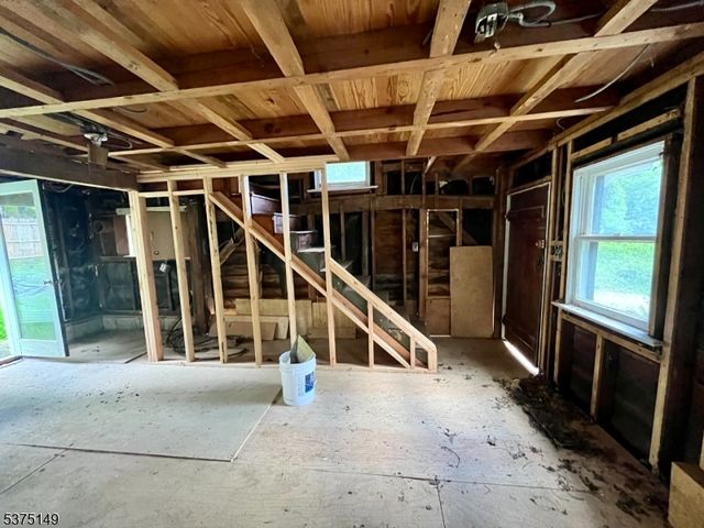 101 Dreahook Rd, Readington Twp., NJ 08833