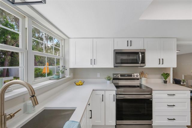 122 WINDY PLACE, Brandon, FL 33511