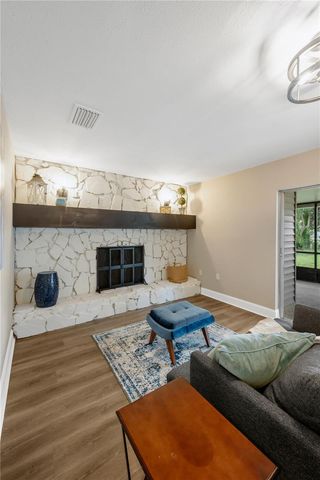 122 WINDY PLACE, Brandon, FL 33511