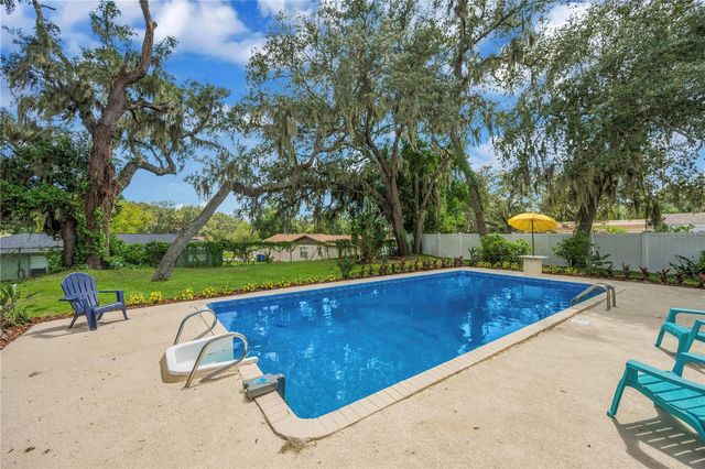 122 WINDY PLACE, Brandon, FL 33511