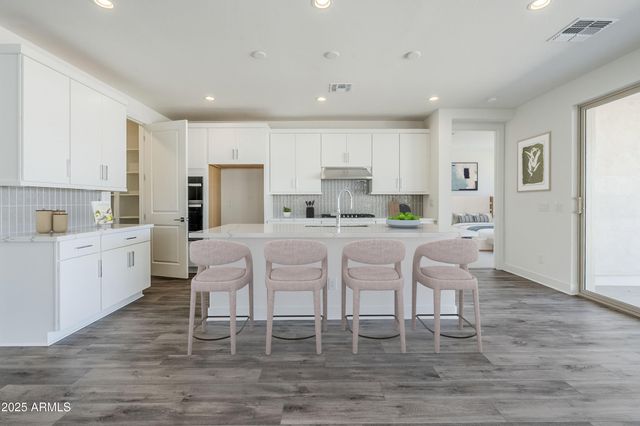 11996 N Luckenbach Street, Surprise, AZ 85388