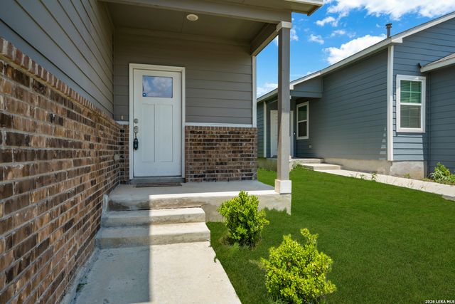 4018 Fallow Xing, St Hedwig, TX 78152