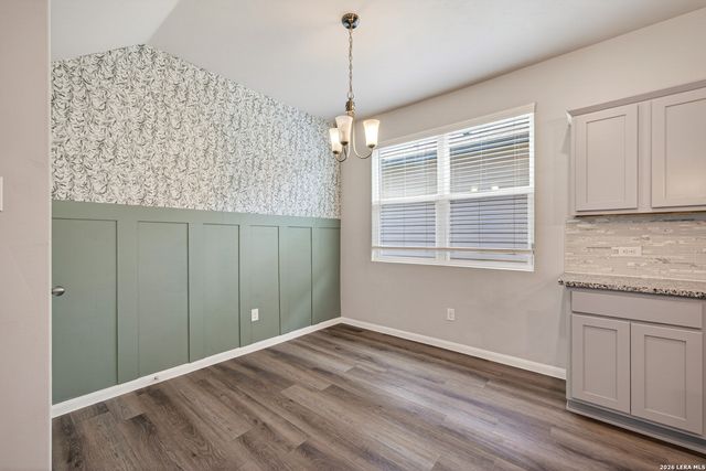 4018 Fallow Xing, St Hedwig, TX 78152