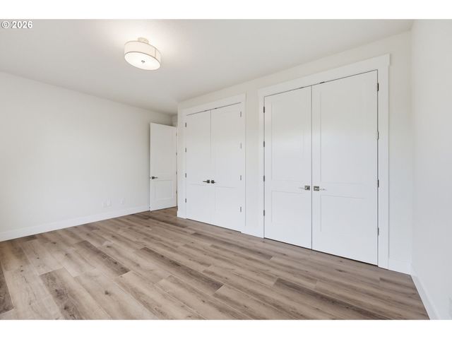 8055 Sw WINCHESTER Way, Wilsonville, OR 97070