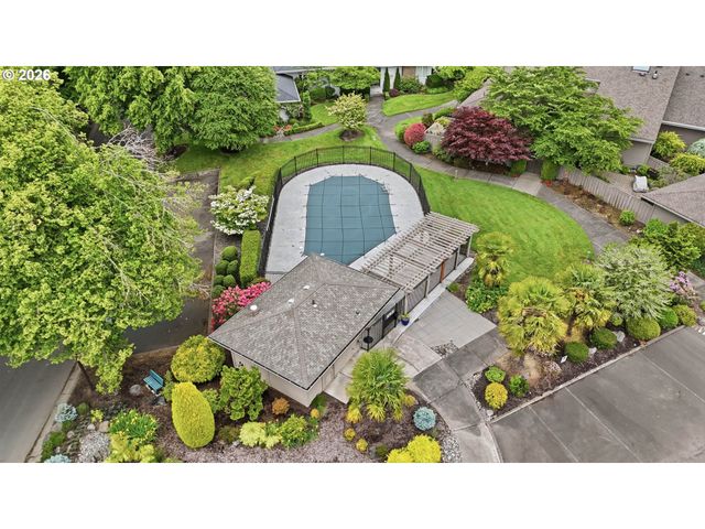 8055 Sw WINCHESTER Way, Wilsonville, OR 97070