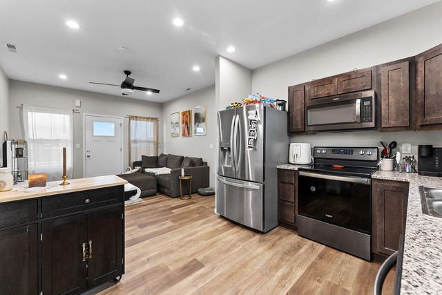 837 Long Leaf Boulevard, Rogersville, MO 65742