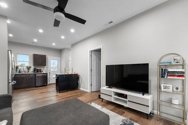 837 Long Leaf Boulevard, Rogersville, MO 65742