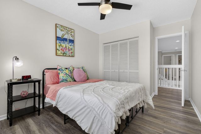 15703 Cypress Park Drive, Wellington, FL 33414