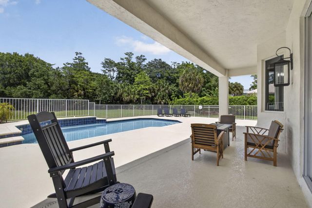 15703 Cypress Park Drive, Wellington, FL 33414