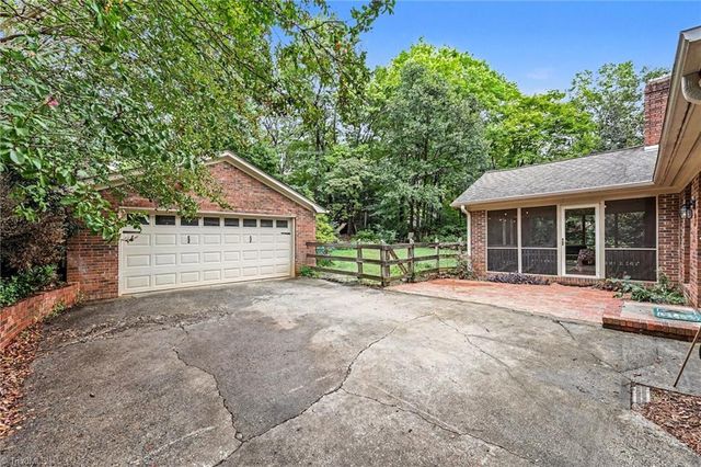 3628 Pinetop Road, Greensboro, NC 27410