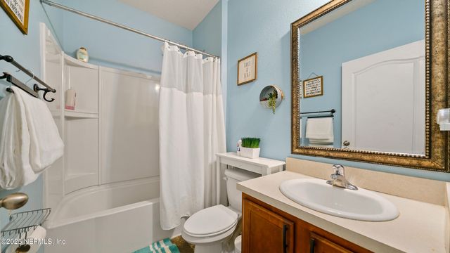 3815 FALCON CREST Drive, Green Cove Springs, FL 32043