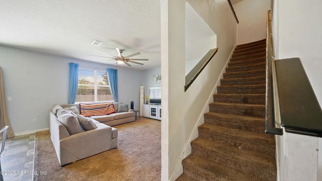 3815 FALCON CREST Drive, Green Cove Springs, FL 32043