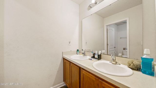 3815 FALCON CREST Drive, Green Cove Springs, FL 32043