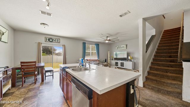 3815 FALCON CREST Drive, Green Cove Springs, FL 32043