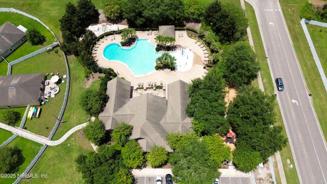 3815 FALCON CREST Drive, Green Cove Springs, FL 32043