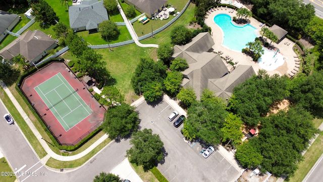 3815 FALCON CREST Drive, Green Cove Springs, FL 32043