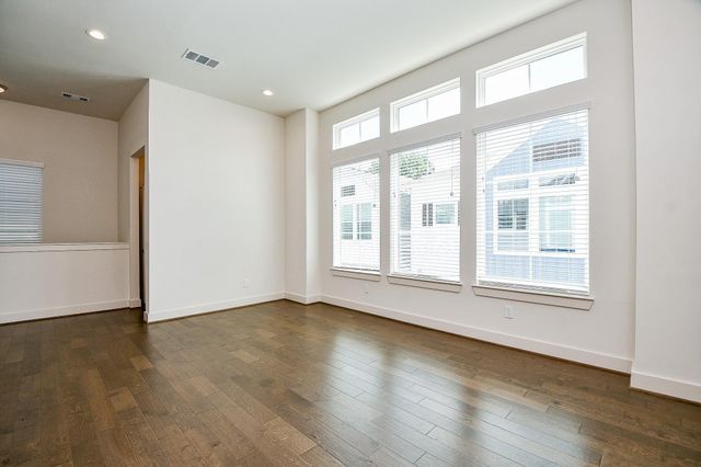 9444 Kerrwood Lane, Houston, TX 77080
