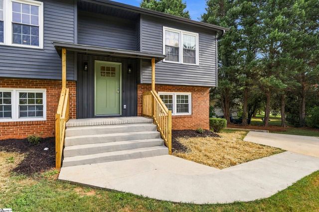 101 Agewood Drive, Simpsonville, SC 29680