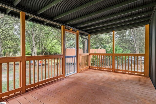 101 Agewood Drive, Simpsonville, SC 29680