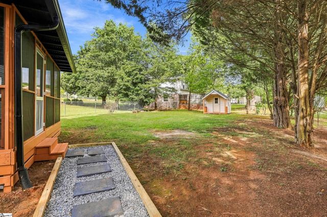 101 Agewood Drive, Simpsonville, SC 29680