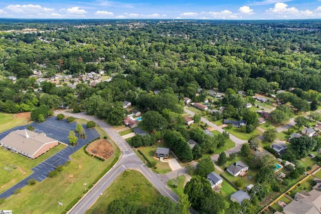 101 Agewood Drive, Simpsonville, SC 29680