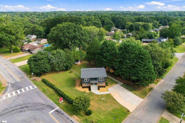 101 Agewood Drive, Simpsonville, SC 29680