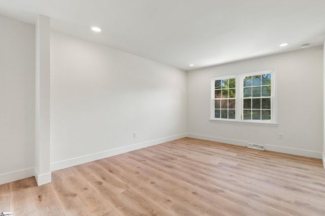 101 Agewood Drive, Simpsonville, SC 29680