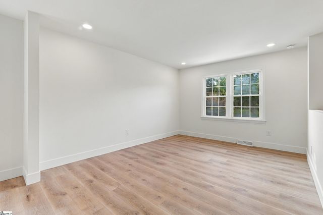 101 Agewood Drive, Simpsonville, SC 29680