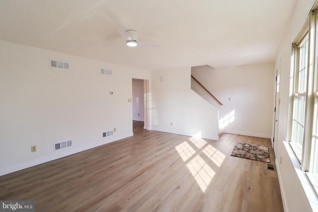 552 LOCUST ST, Hanover, PA 17331