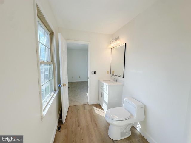 552 LOCUST ST, Hanover, PA 17331