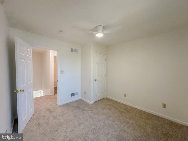 552 LOCUST ST, Hanover, PA 17331