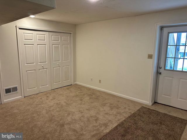 552 LOCUST ST, Hanover, PA 17331