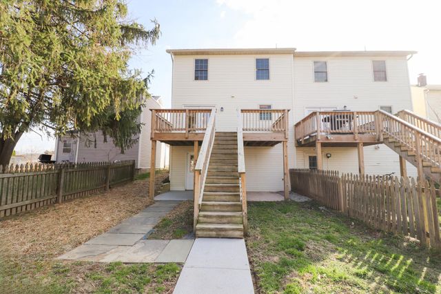 552 LOCUST ST, Hanover, PA 17331