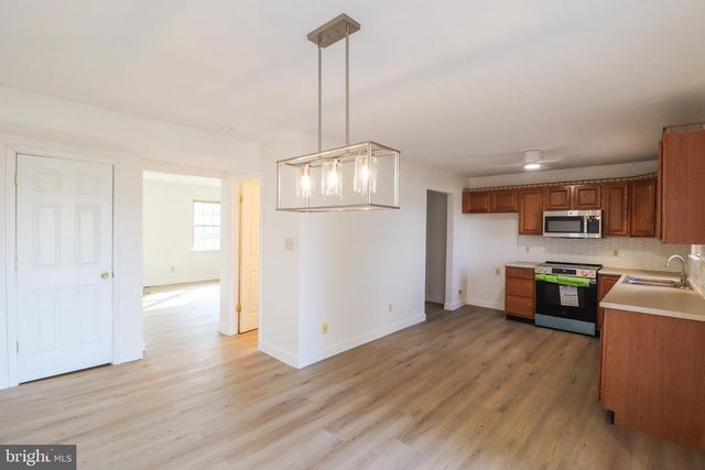 552 LOCUST ST, Hanover, PA 17331
