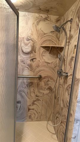 2808 NE Bel Air Cir, Lawton, OK 73507